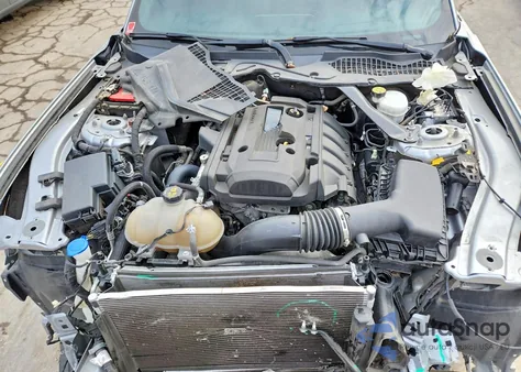 2020 Ford Mustang z USA, uszkodzony, nr VIN 1FATP8UH9L5112879